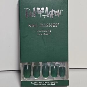 Red Aspen Nail Dashes SPRUCE IT UP, ALYSSA Long Length Square Reusable Green